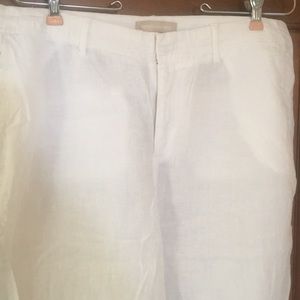 NWOT Banana Republic white Flowy linen pants.